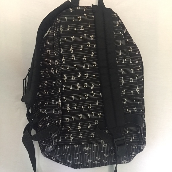 Backpack - Picture 4 of 4